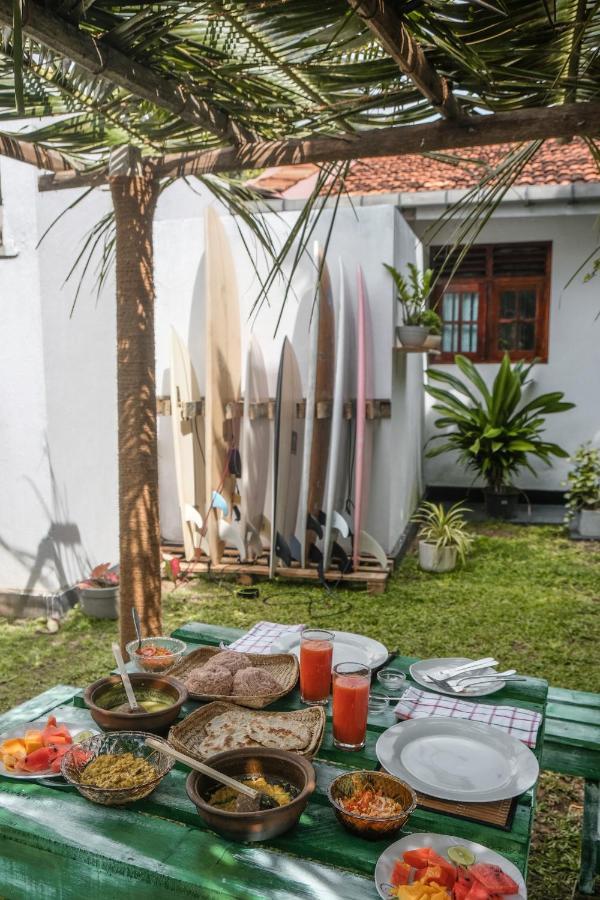 Cosynsurf Bed & Breakfast Matara Ngoại thất bức ảnh