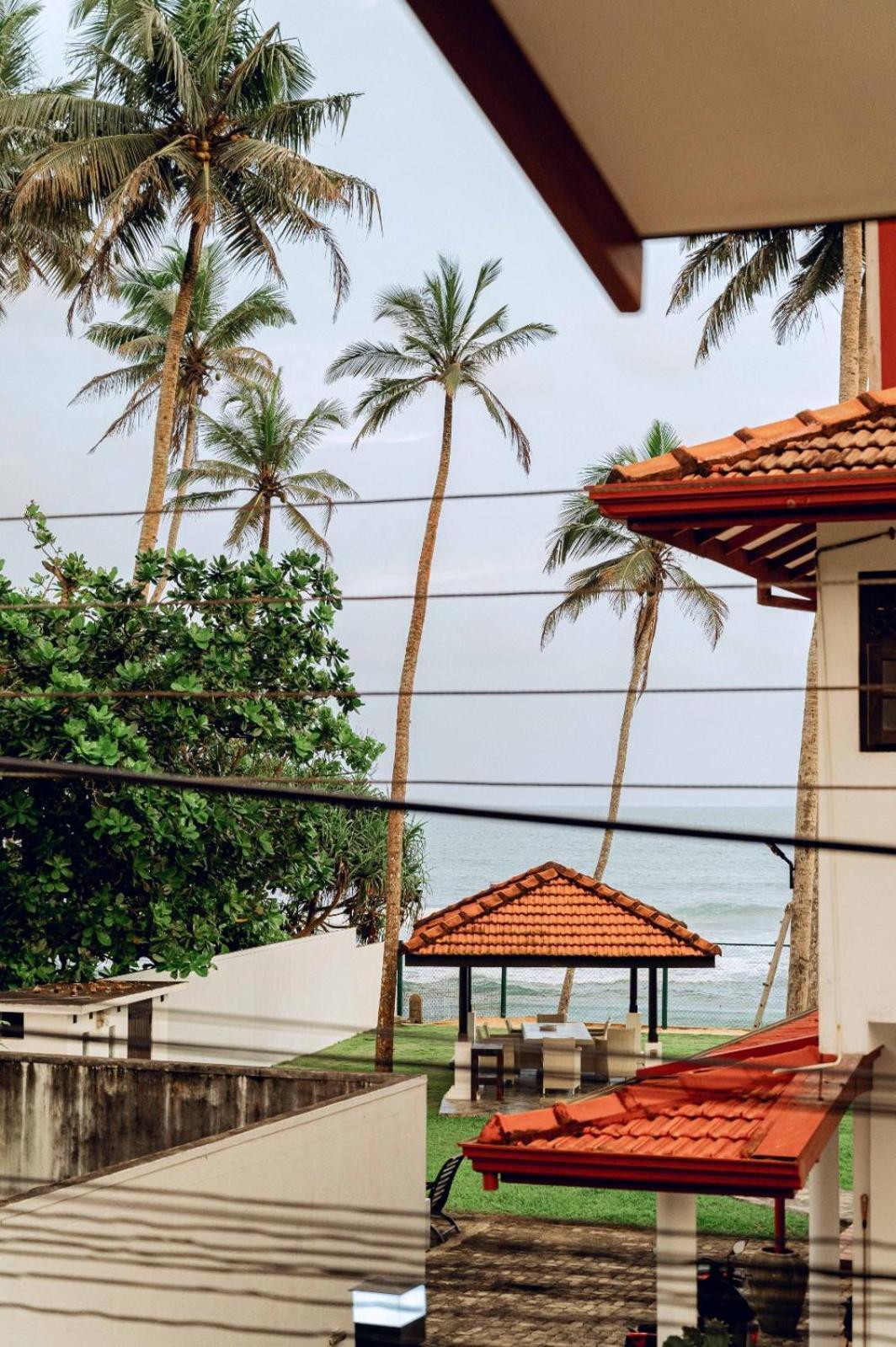 Cosynsurf Bed & Breakfast Matara Ngoại thất bức ảnh